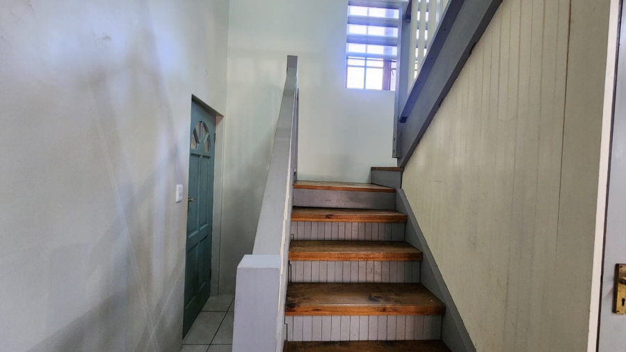 4 Bedroom Property for Sale in Heatherlands Western Cape